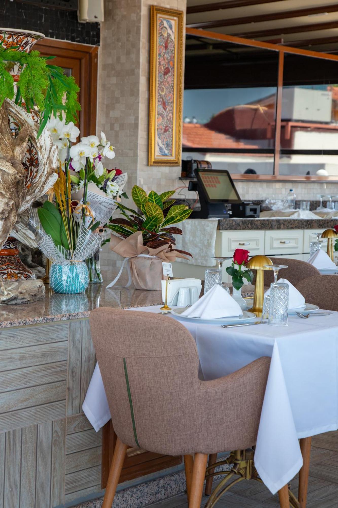 Nayla Palace Hotel-Special Category Istanbul Bagian luar foto