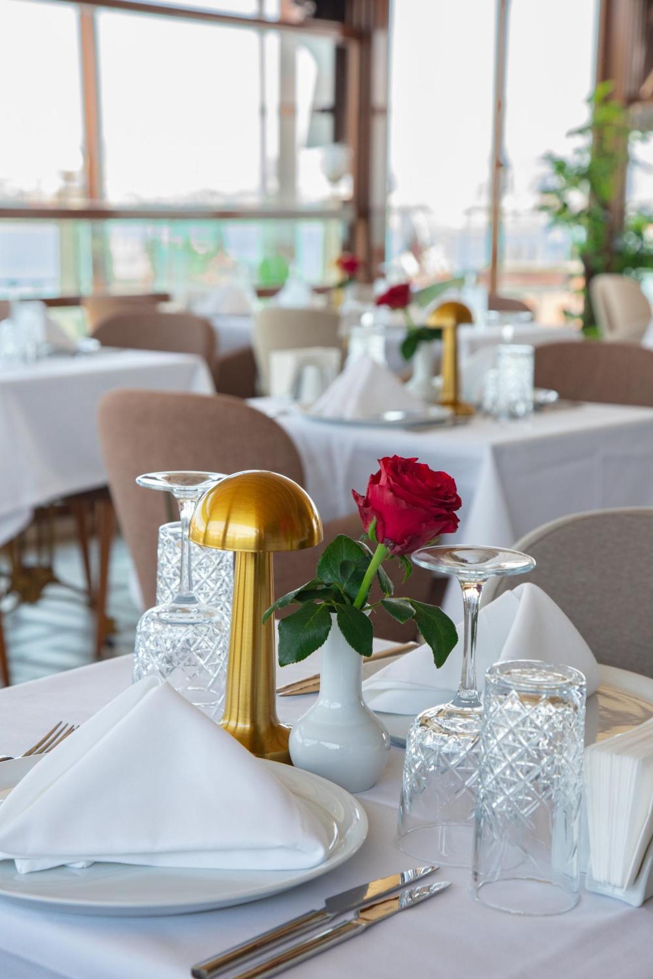 Nayla Palace Hotel-Special Category Istanbul Bagian luar foto